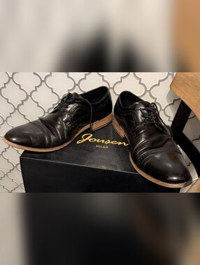 Men's Black Leather Wingtip Dress Shoes